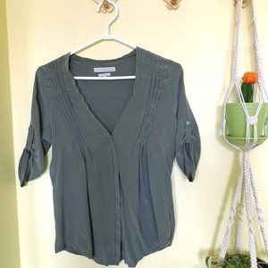 v-neck open blouse